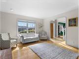 684 Goldie Dr - Photo 22