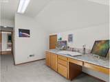 684 Goldie Dr - Photo 33