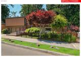 2237 Darling Ave - Photo 2