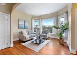 801 Cascade Ave - Photo 4