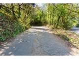 2515 Hillcrest Dr - Photo 2