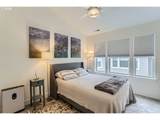 11331 Capitol Hwy - Photo 9