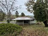 188 Robin St - Photo 18