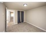 415 7TH St - Photo 14
