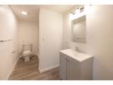 415 7TH St - Photo 42