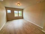 7465 Kinnaman St - Photo 14