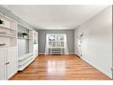 304 12TH St - Photo 10