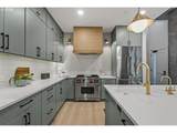 922 11TH Ave - Photo 15