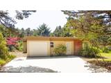 2835 Breakers Dr - Photo 1