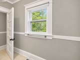 1616 Commercial Ave - Photo 13