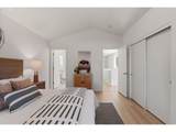 9205 Macrum Ave - Photo 19