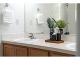 9205 Macrum Ave - Photo 22