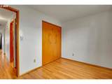1331 Hampton Way - Photo 18