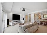 2469 Crestmont Cir - Photo 23