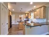 957 Fellows St - Photo 11