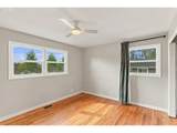 730 Clarendon St - Photo 16
