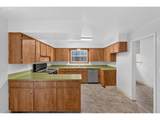 730 Clarendon St - Photo 9