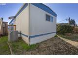 2150 Laura St - Photo 23