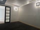 533 Holladay St - Photo 14