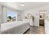 253 Merrick Ave - Photo 11