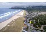 888 Beach St - Photo 22