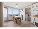 842 Empire Blvd - Photo 19