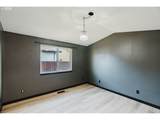1012 Waikiki St - Photo 18