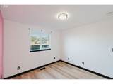 1012 Waikiki St - Photo 30