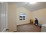 2723 Oakland Loop - Photo 18