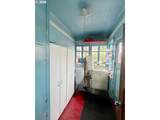 549 Nash St - Photo 9
