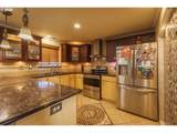 3047 Leah St - Photo 4