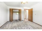 805 Luebke Rd - Photo 17