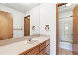 805 Luebke Rd - Photo 18
