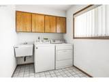 805 Luebke Rd - Photo 28
