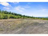 805 Luebke Rd - Photo 47
