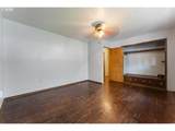 7611 Henderson St - Photo 13
