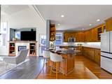 10316 Bristol Ct - Photo 11