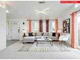 204 Crestwood St - Photo 2