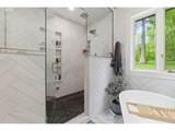653 Victoria Pl - Photo 21