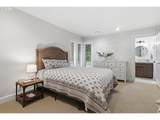 653 Victoria Pl - Photo 24