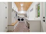 653 Victoria Pl - Photo 28