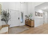 653 Victoria Pl - Photo 4