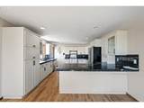 3955 Sunset Hills Dr - Photo 10