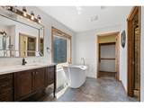 3955 Sunset Hills Dr - Photo 25