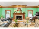 1408 Knott St - Photo 8