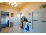 610 Deady St - Photo 7