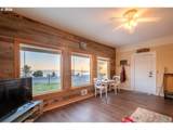 610 Deady St - Photo 9