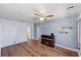 376 Wall St - Photo 3