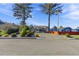 376 Wall St - Photo 31