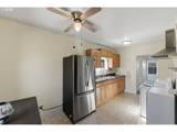 376 Wall St - Photo 8